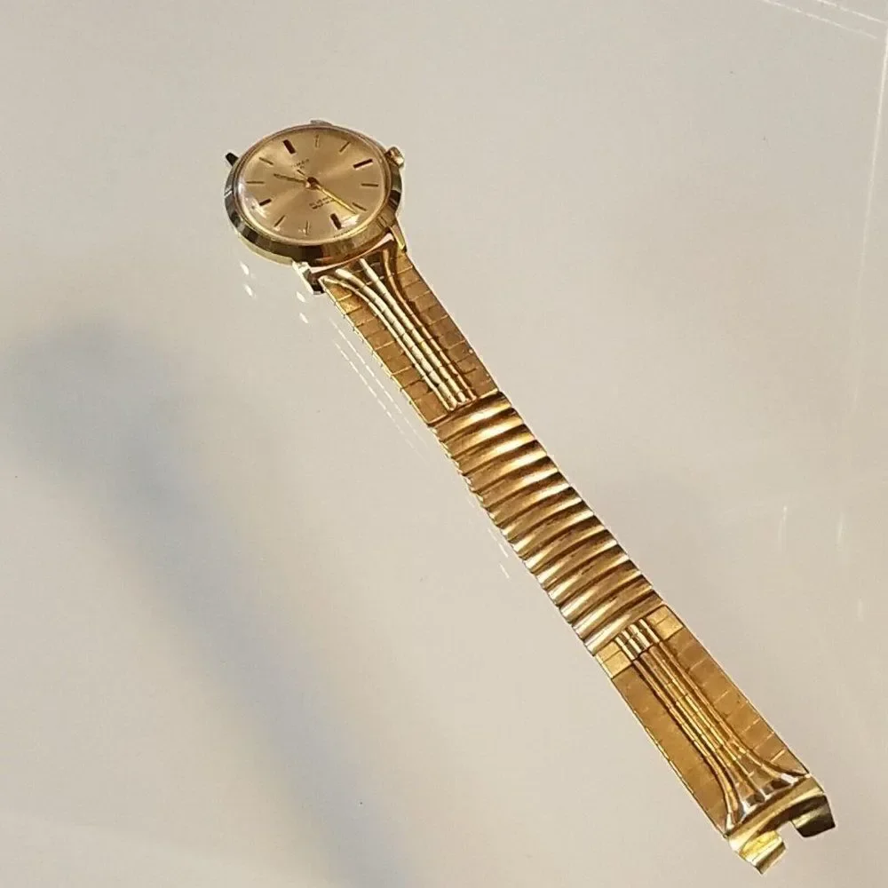 Vintage 1960s Timex 68247467 Watch 21 Jewel Not Running 1/20 10K GF Bracelet